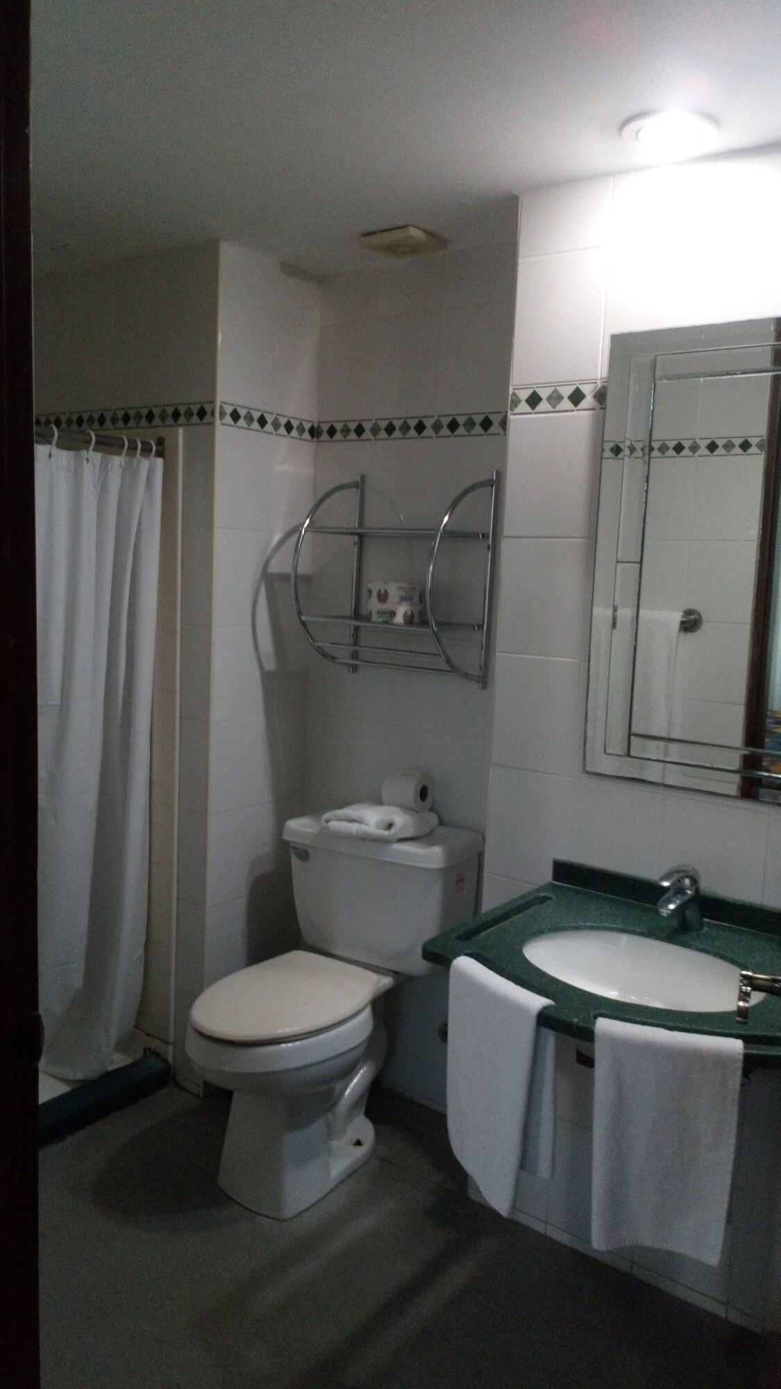 מזטלן The Melville Boutique Hotel מראה חיצוני תמונה